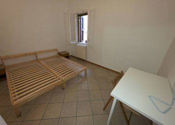 Camera da letto - Three-room apartment via Augusto Aglebert, Bologna (neighborhood Costa Saragozza) - photo 36