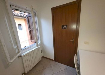 Ingresso - Three-room apartment via Augusto Aglebert, Bologna (neighborhood Costa Saragozza) - photo 40