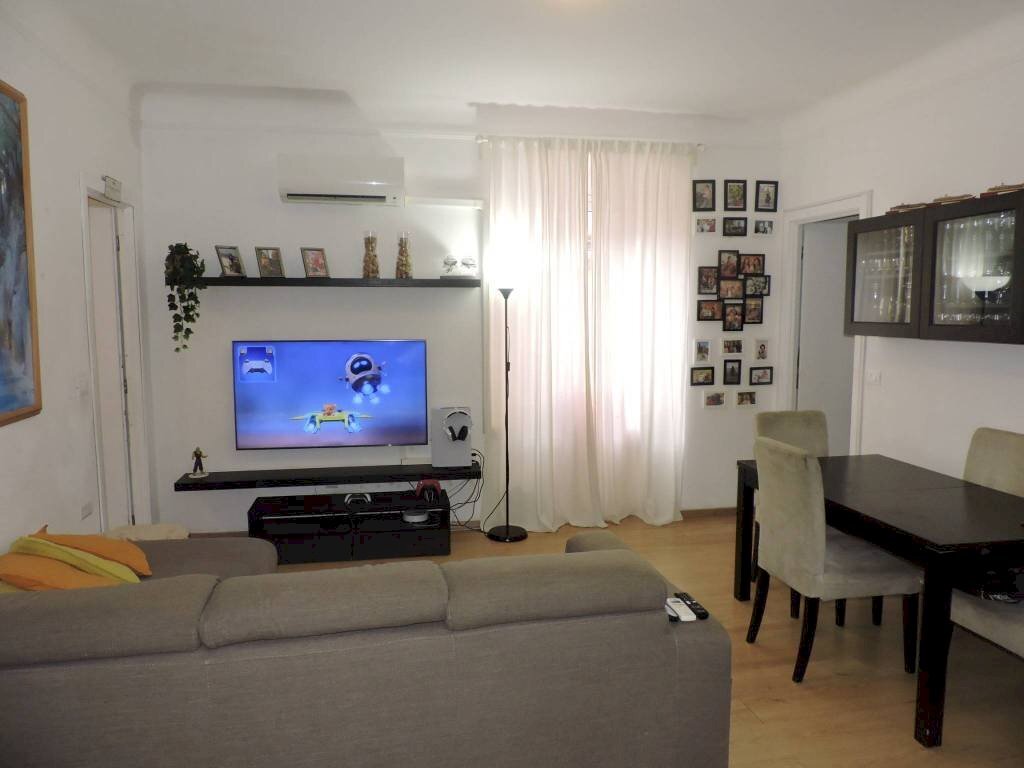 SOGGIORNO - Three-room apartment vico Angelo Raffetto, Genova (neighborhood Sampierdarena) - photo 3