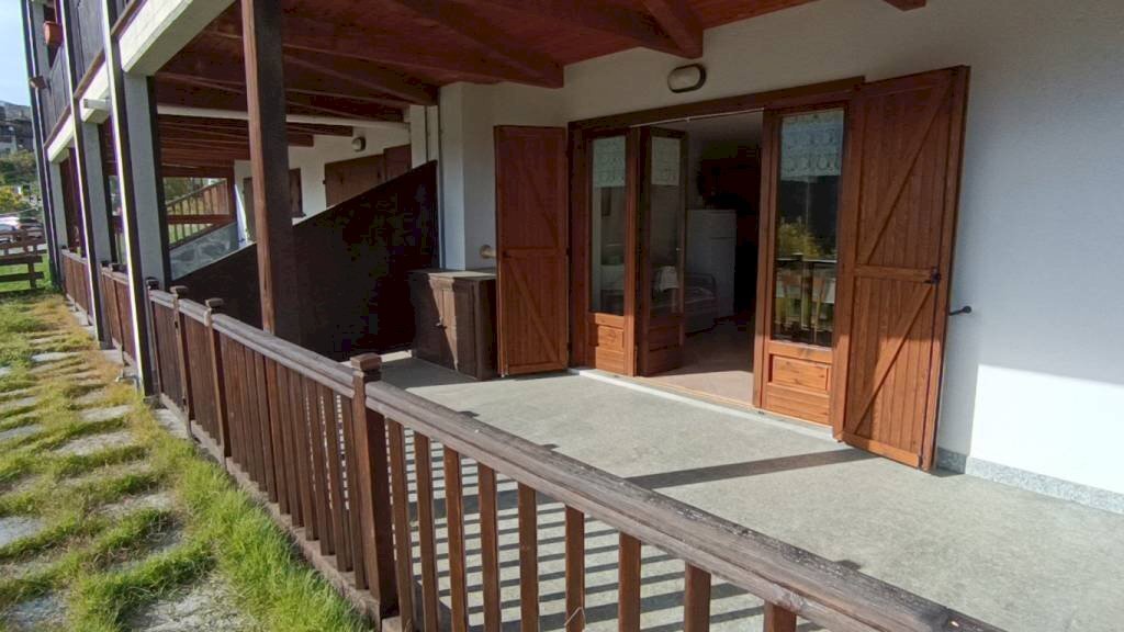 Facciata - Monolocale Frazione Fossaz, Saint-Nicolas - foto 3