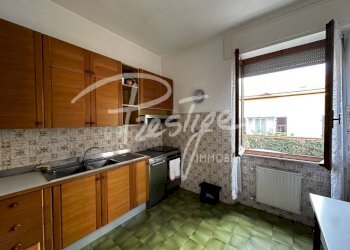 Cucina - Casa indipendente via Faiti, La Spezia - foto 5