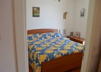 Camera da letto - Bilocale via Sant'Anna, 116, Roburent - foto 12