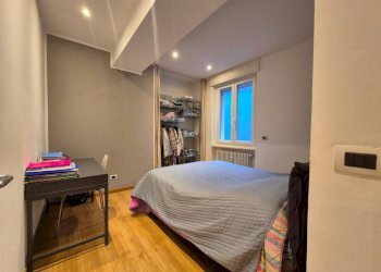 Camera da letto - Bilocale corso Giovanni Giolitti, Cuneo (zona Centro) - foto 11