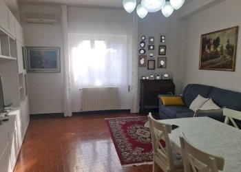 1288389-53eo24b.jpg - Casa semi indipendente Viale XX Settembre 173, Carrara - foto 2