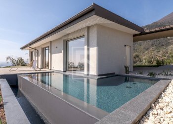 Villa via maclino, Toscolano-Maderno - photo 3