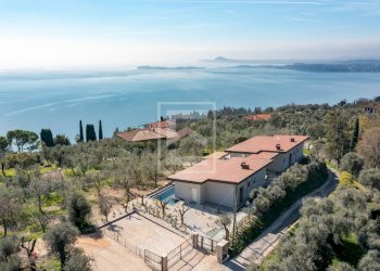 Villa via maclino, Toscolano-Maderno - photo 6