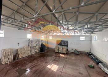 6a9e2f37-d437-4fa0-85c7-352327828b19.jpeg - Locale Commerciale Via Elorina, Siracusa - foto 4