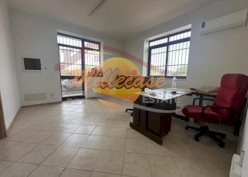 52f22c21-4473-4aa4-bbb5-4fe8a48d18d2.jpeg - Locale Commerciale Via Elorina, Siracusa - foto 7