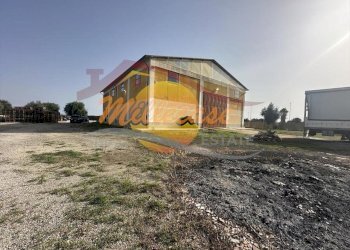 acc4b0ec-e6d5-4654-ba2c-a08e0620e910.jpeg - Locale Commerciale Via Elorina, Siracusa - foto 21