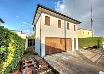 20241018_164817.jpg - Villa Viale Eridania 22, Ceregnano - photo 2