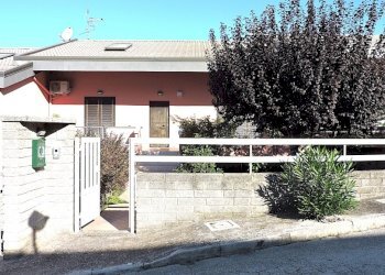 Villa a Schiera Sessa Aurunca - foto 1