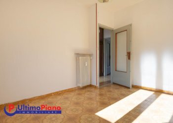 Trilocale Via Buthier 23, 23, Aosta - foto 15