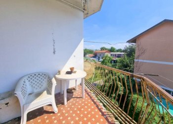 Four-room apartment Via Torino, San Francesco al Campo - photo 1