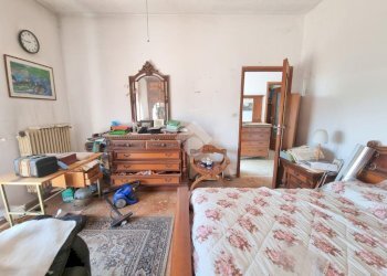 Four-room apartment Via Torino, San Francesco al Campo - photo 10