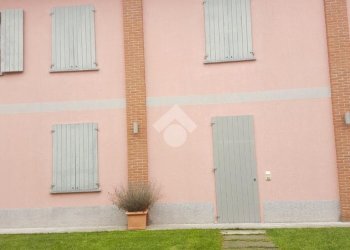 Villa a Schiera Via Giuseppe Mazzini, Corbetta - foto 4