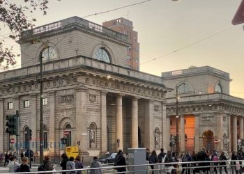 Shop Via Lodovico Settala, Milano - photo 1