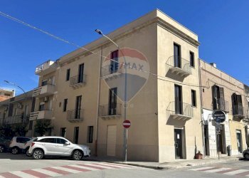 Trilocale Via Tenente Serafino Montalto, Paceco - foto 2