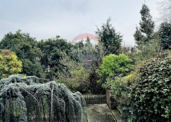 Villa Unifamiliare Via  Alessandro Manzoni, Uggiate-Trevano - foto 10