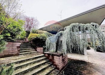 Villa Unifamiliare Via  Alessandro Manzoni, Uggiate-Trevano - foto 20