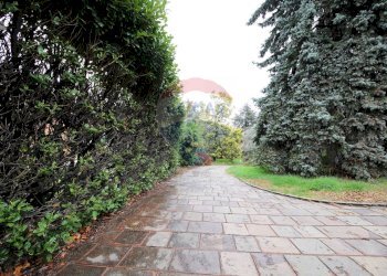 Villa Unifamiliare Via  Alessandro Manzoni, Uggiate-Trevano - foto 29