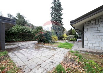 Villa Unifamiliare Via  Alessandro Manzoni, Uggiate-Trevano - foto 30