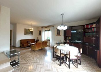 Soggiorno 1.jpeg - Appartamento Strada Amerina, Narni - foto 4