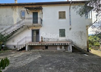 SP678_in vendita tre appartamenti in palazzina ind - Villa Trifamiliare Via Brigola, La Spezia - foto 1