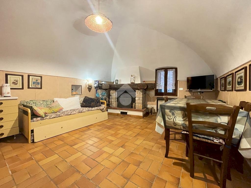 Bilocale Via Vigliani, Dolceacqua - foto 1