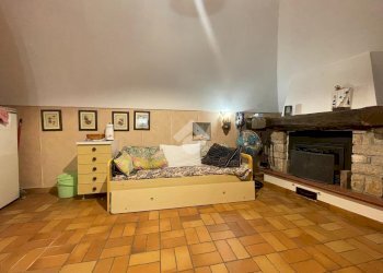 Two-room apartment Via Vigliani, Dolceacqua - photo 6