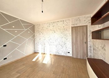 Quadrilocale Via Carpi, Rondissone - foto 3