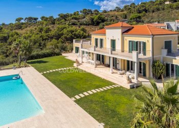 Villa Unifamiliare Strada Antica Torre, Cipressa - foto 5