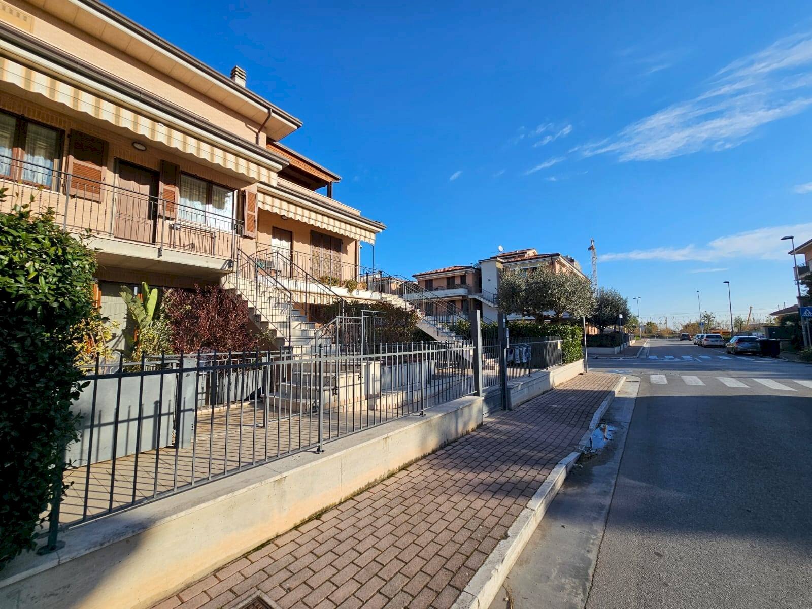 Three-room apartment via abruzzo, Porto San Giorgio - photo 2