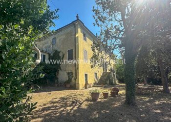 Facciata - Villa via di Balbano, Lucca - foto 3