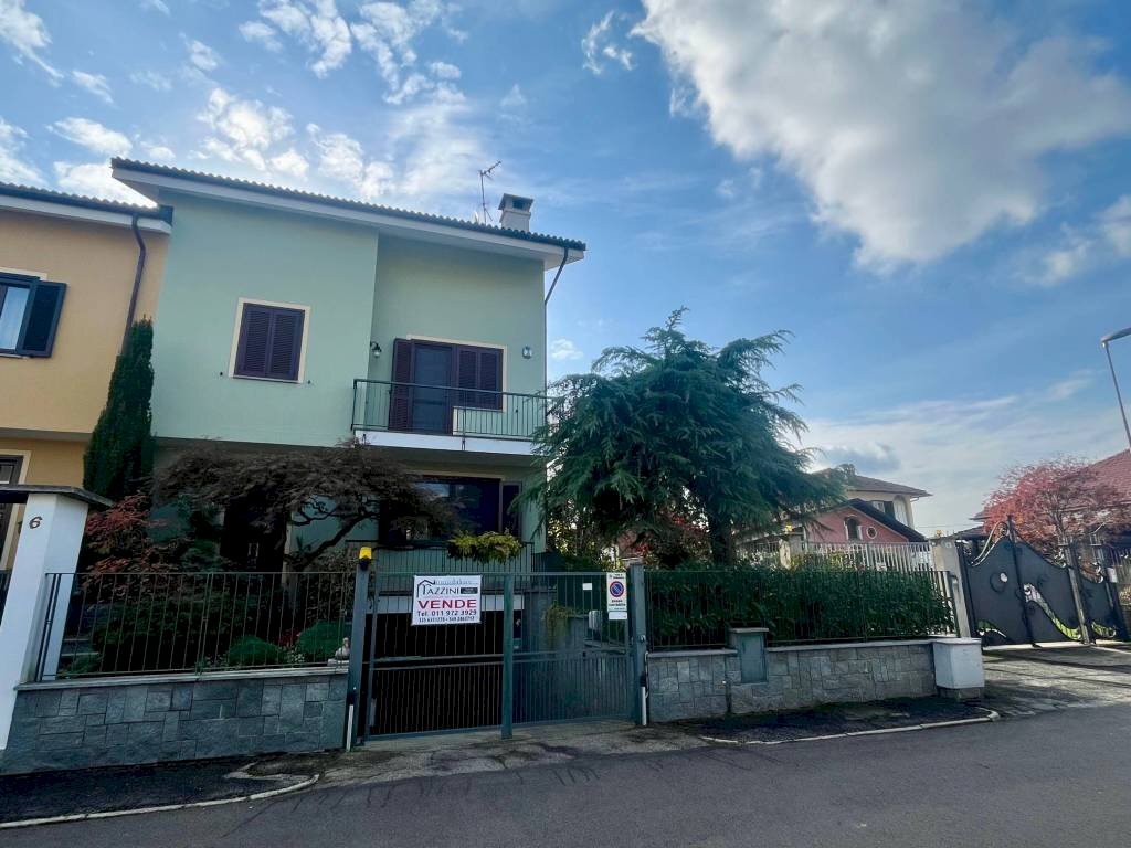Facciata - Villa via Don Giulio Ardizzone, 6, Carmagnola - foto 3