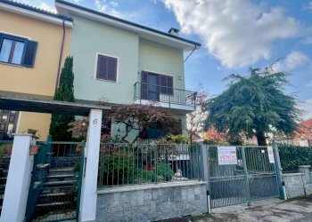 Facciata - Villa via Don Giulio Ardizzone, 6, Carmagnola - foto 2