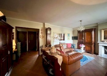 Salone - Villa via Don Giulio Ardizzone, 6, Carmagnola - foto 6