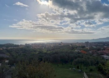 Viste - Casa indipendente via Madonna della Neve, Lavagna - foto 25