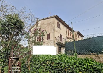 facciata - Appartamento Strada Ponte della Pietra 12, Perugia - foto 2