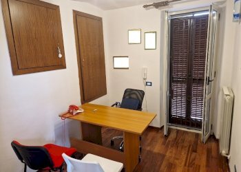 studio - Appartamento Strada Ponte della Pietra 12, Perugia - foto 8