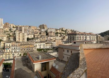 IMG_6148.jpg - Attico Viale Medaglie D'Oro, Modica - foto 16