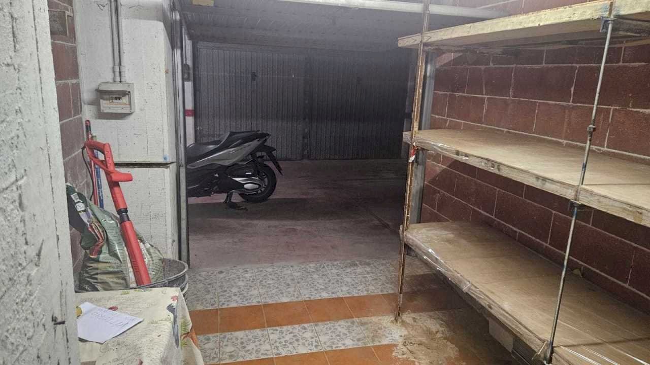 WhatsApp Image 2024-10-23 at 09.46.00.jpeg - Box Piazza Massena, Genova - foto 2