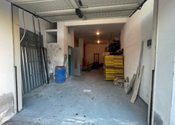 IMG-20241023-WA0001.jpg - Box Via Francesco Mignone, Savona - photo 1