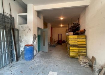 IMG-20241023-WA0002.jpg - Box Via Francesco Mignone, Savona - photo 2