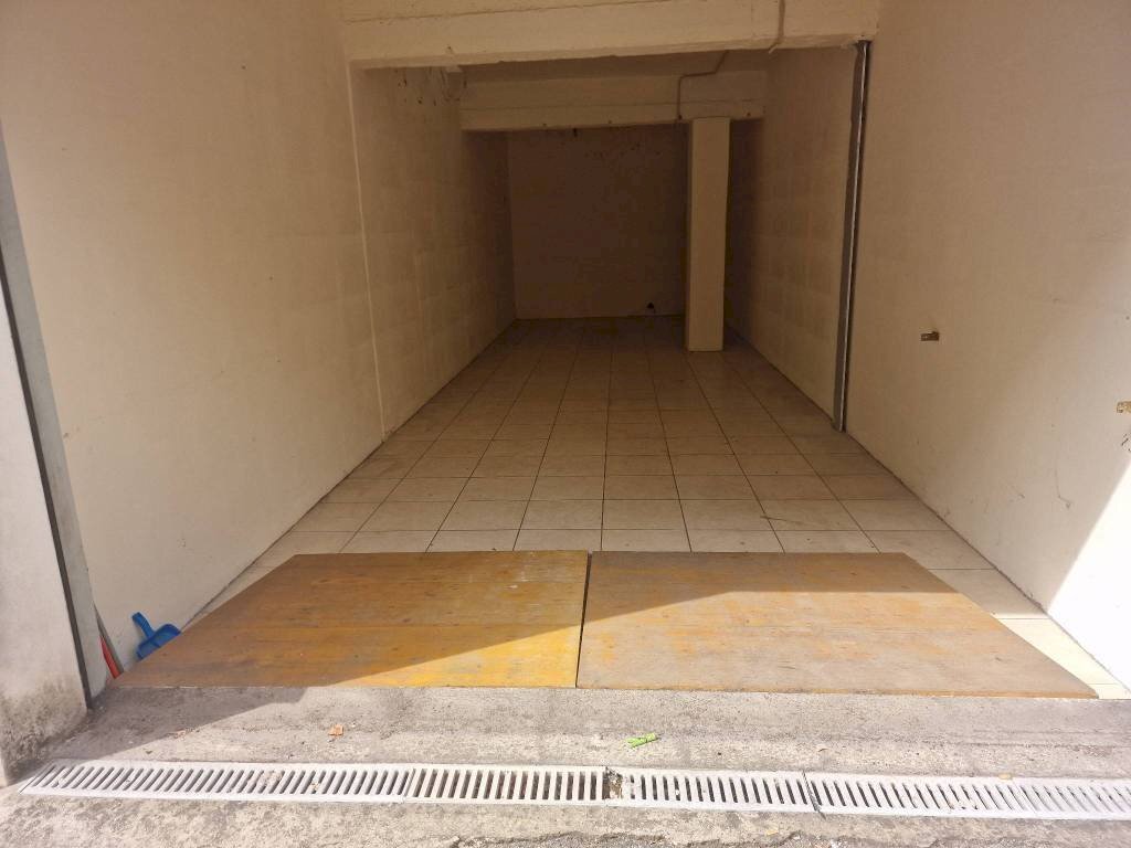 Warehouse via del Serra, Terni - photo 3