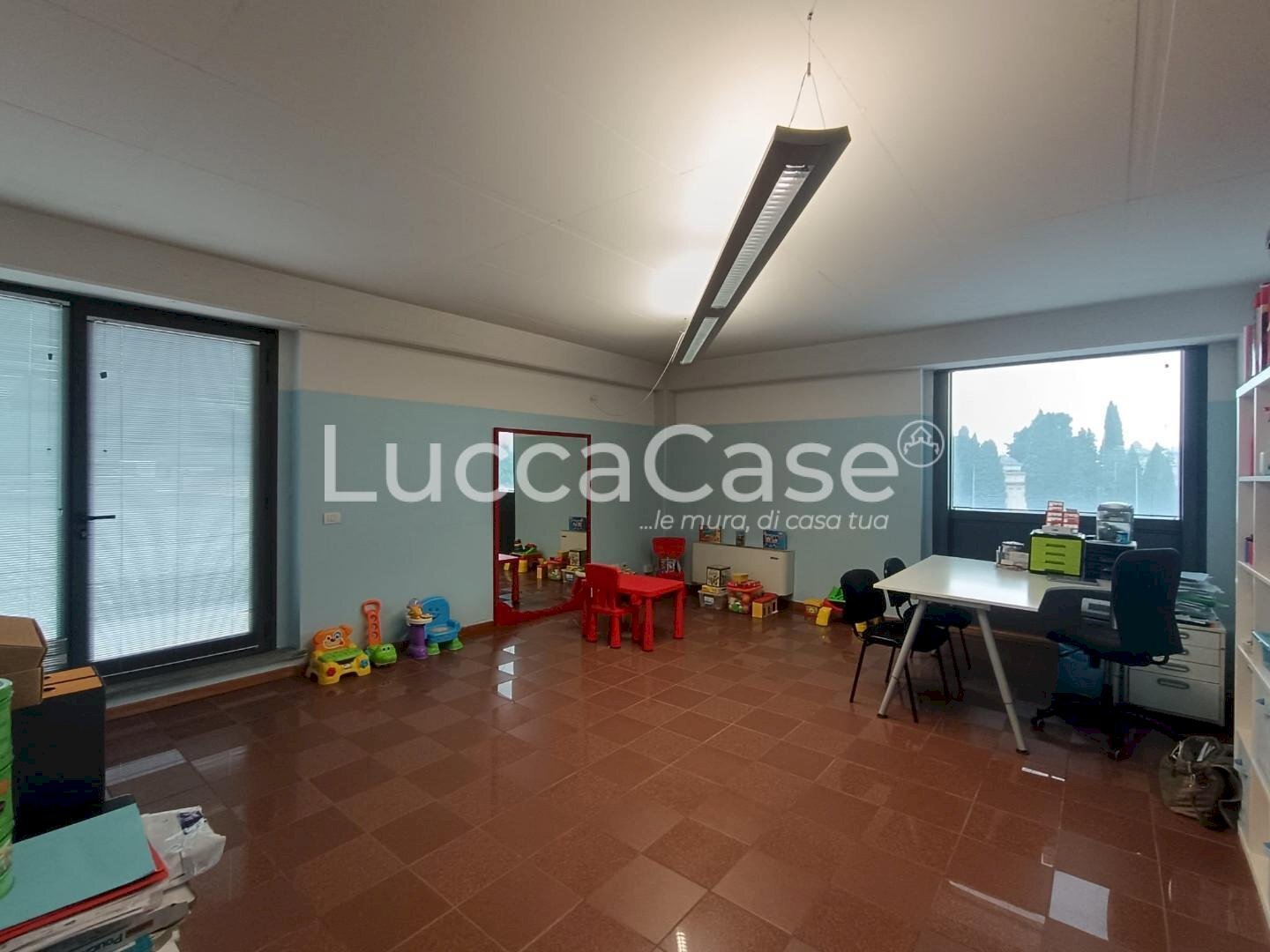 Office Lucca (neighborhood Sant'Anna) - photo 3