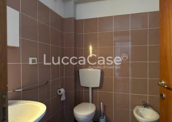 Office Lucca (neighborhood Sant'Anna) - photo 7