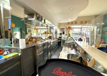 Attività Commerciale Mondragone - foto 6