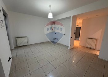 Ufficio Via Pier Francesco Mola, Milano (zona Certosa) - foto 6