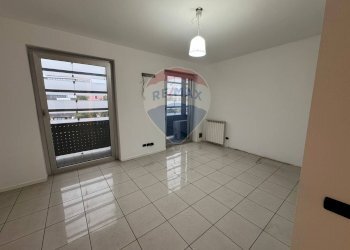 Ufficio Via Pier Francesco Mola, Milano (zona Certosa) - foto 9