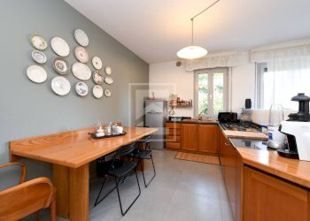 Quadrilocale VIA SAN MARTINO DELLA BATTAGLIA, Sirmione - foto 6